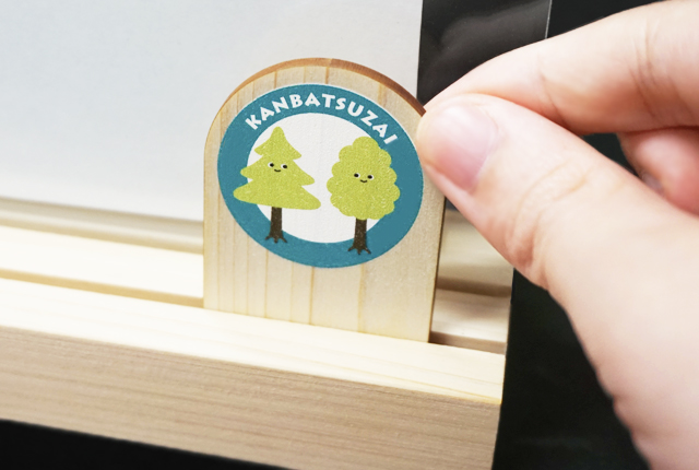 アクリルと木のフォトスタンド