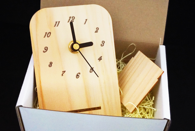 間伐材製時計